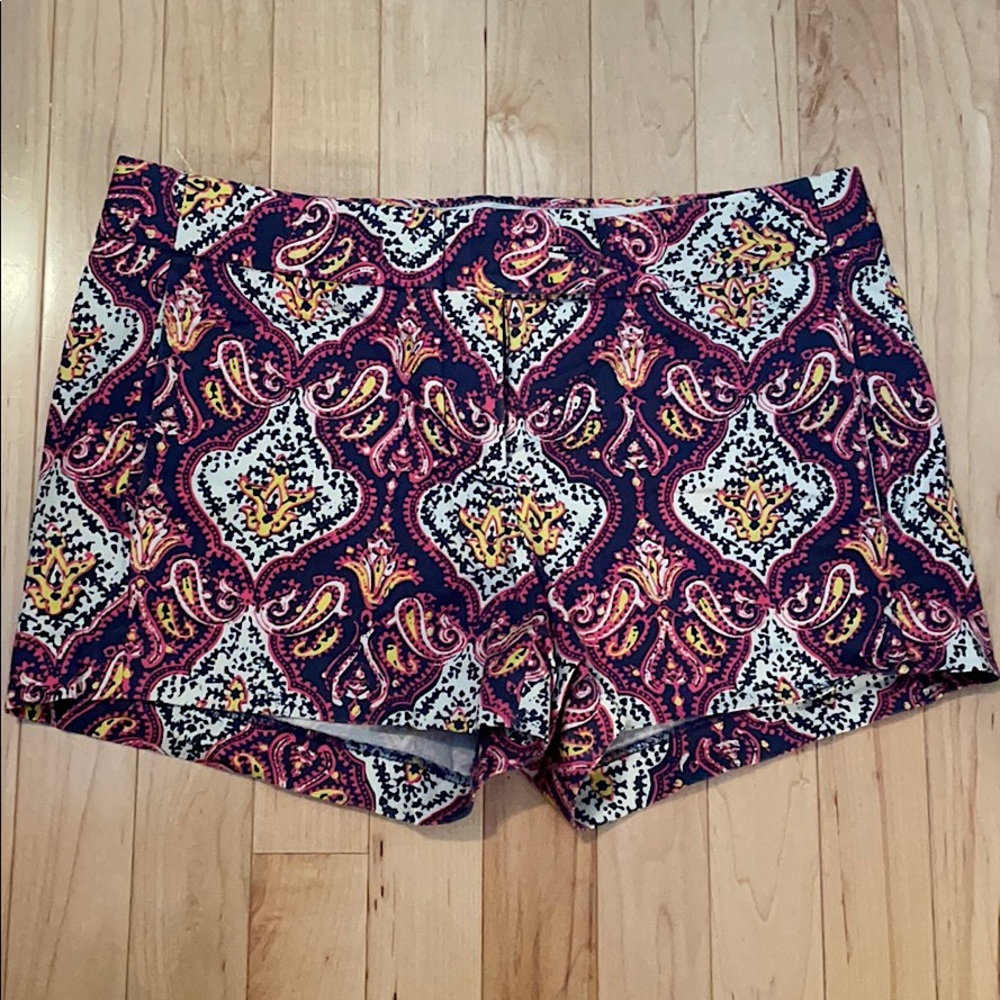 J.Crew patterned 3” chino shorts